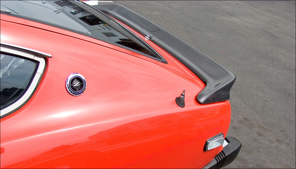 マロン Side Marker Lights Red Pair 240Z 260Z 280Z | Z Car Depot Inc